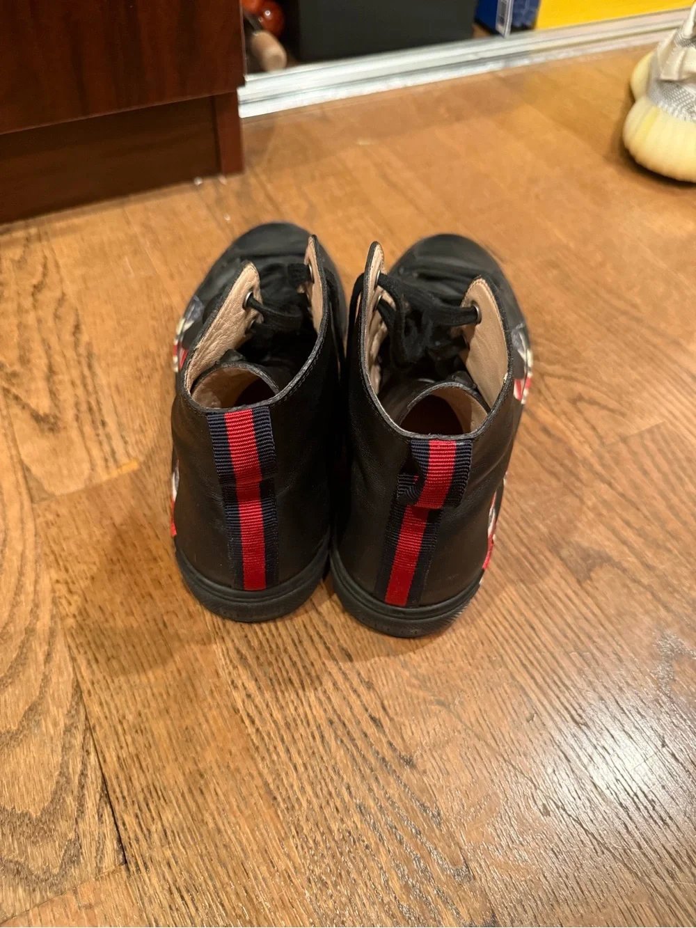Gucci Kingsnake High-Top Sneakers Black Leather Snake Print Sz 6.5